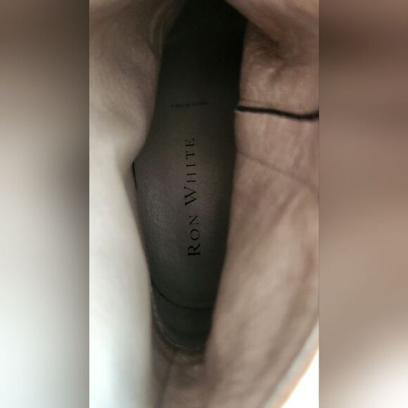 $595 Ron White Wayva Cognac Suede Bootie Womens Size EU 37 US Size 6.5 -7 - Picture 8 of 10